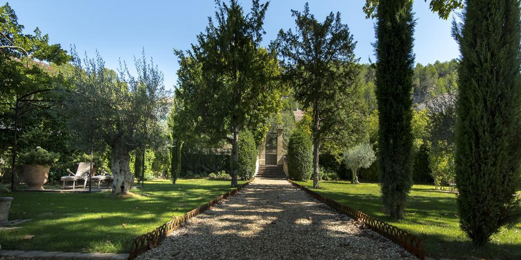 Hotel La Bastide De Boulbon Zewnętrze zdjęcie